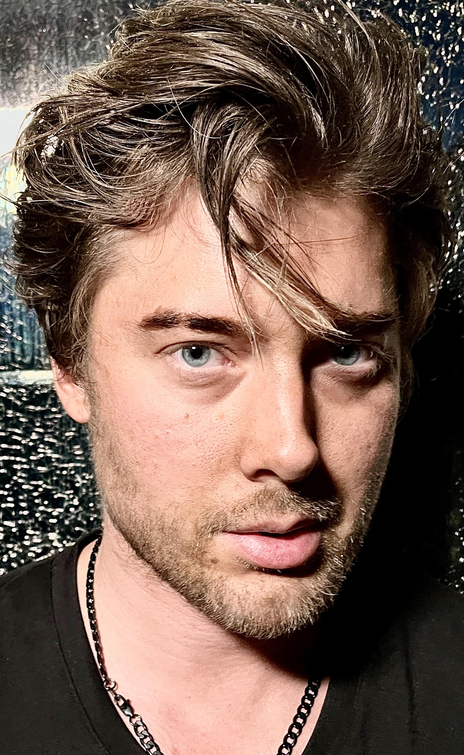 actor Dan Kieri large photo