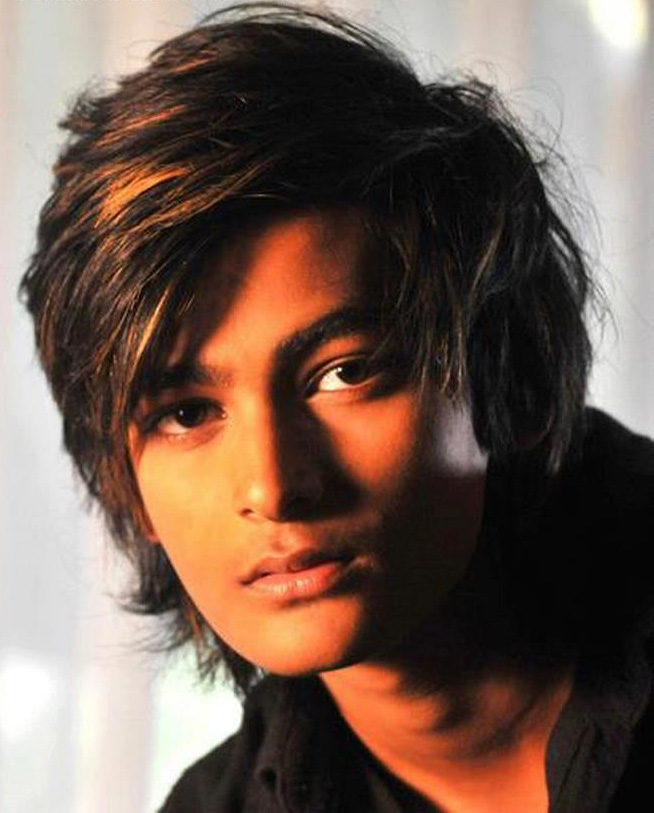 actor Yatharth Ratnum large photo