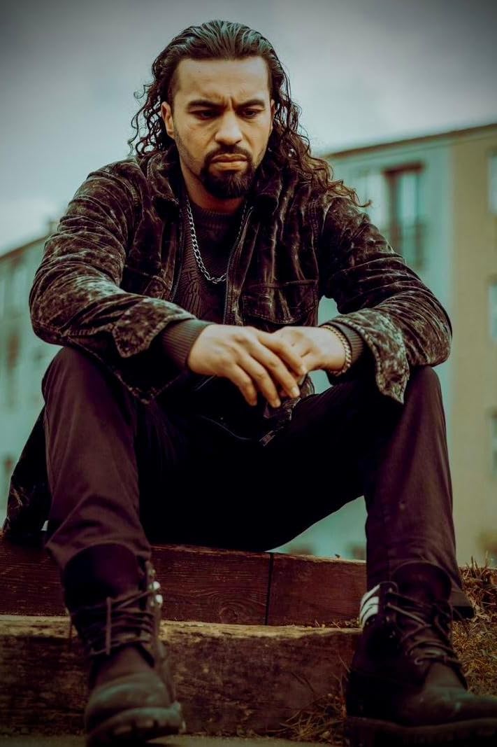 actor Rayan Bouazza large photo