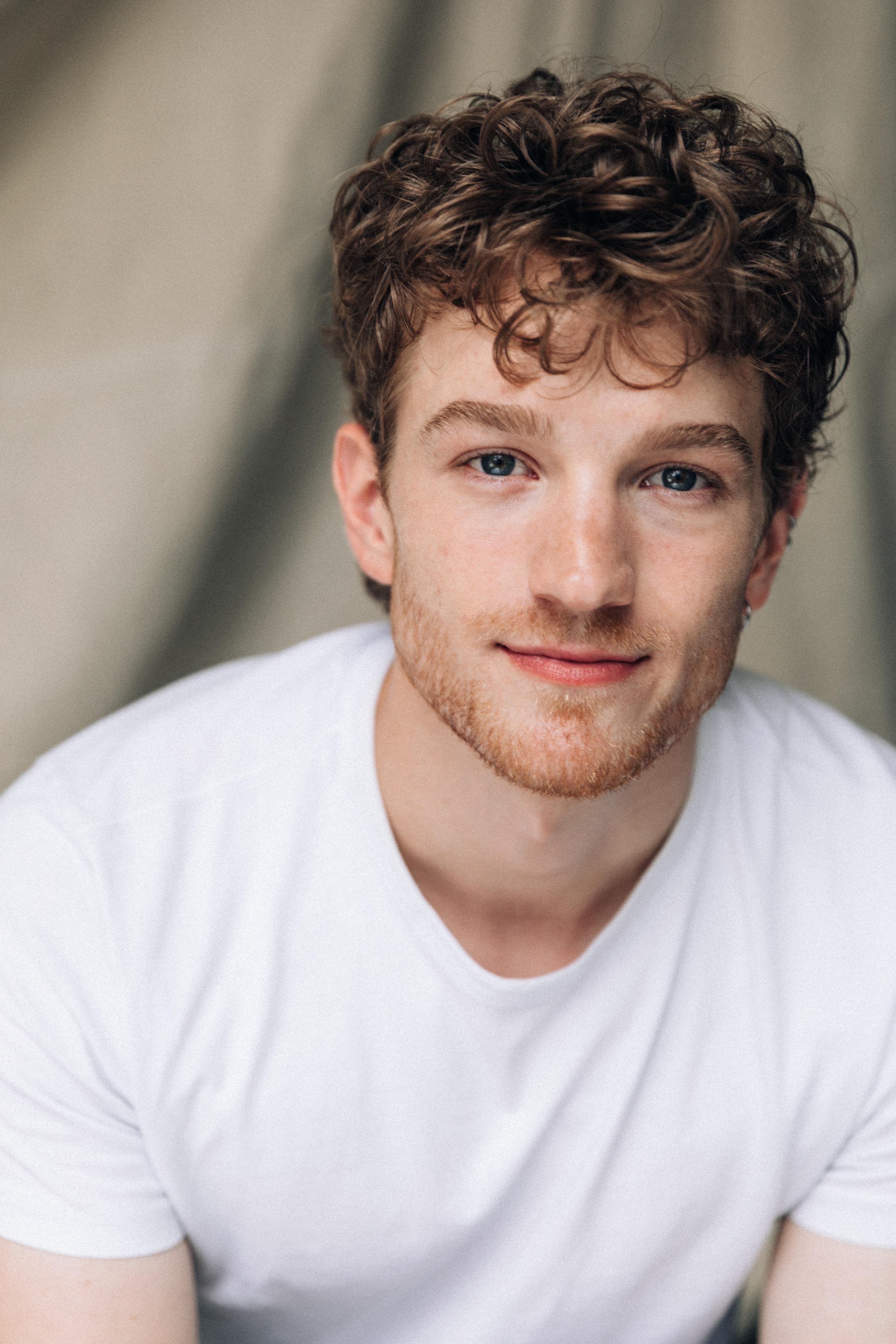 actor Josh Krol large photo