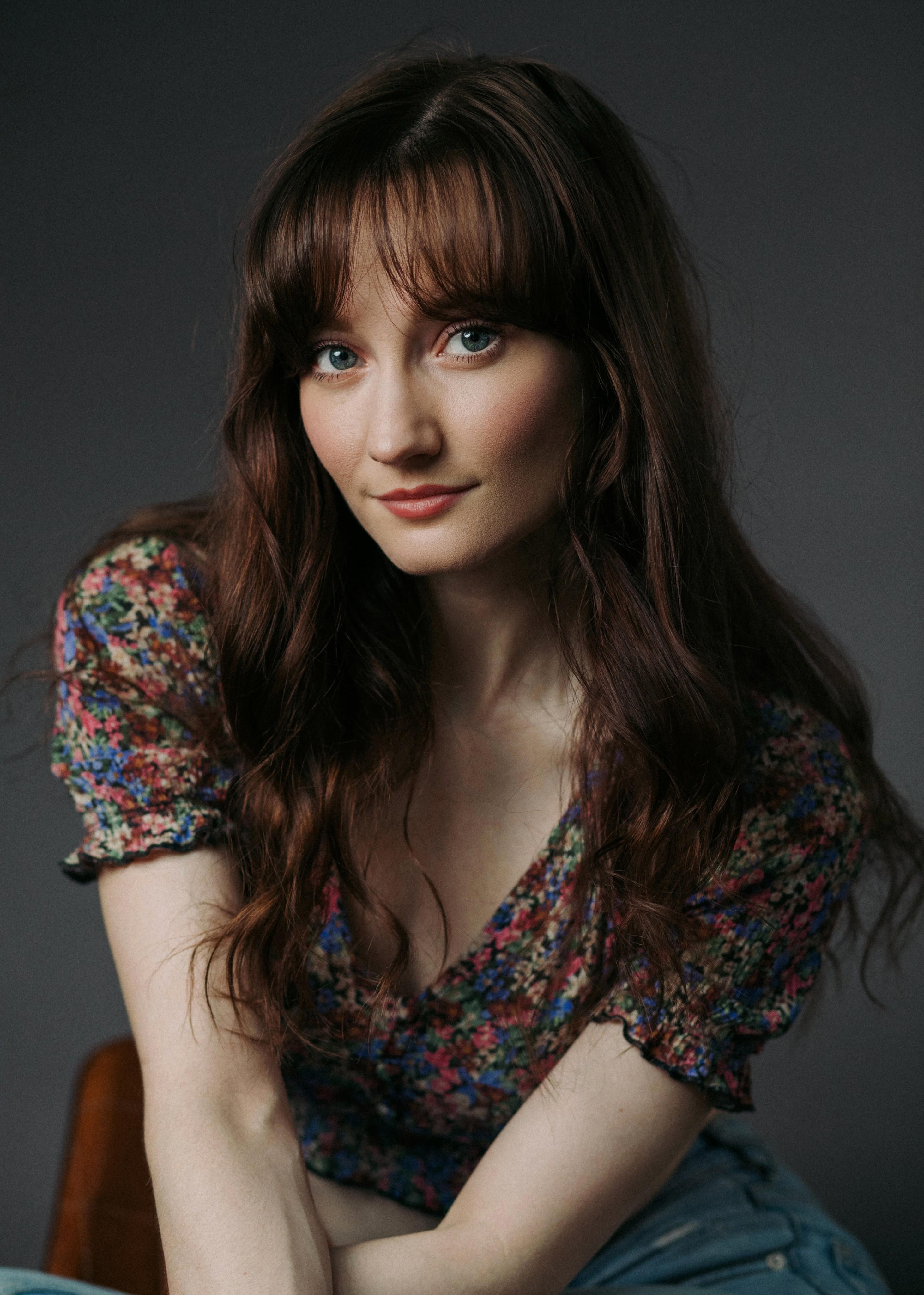 actor Gwyneth Evans large photo