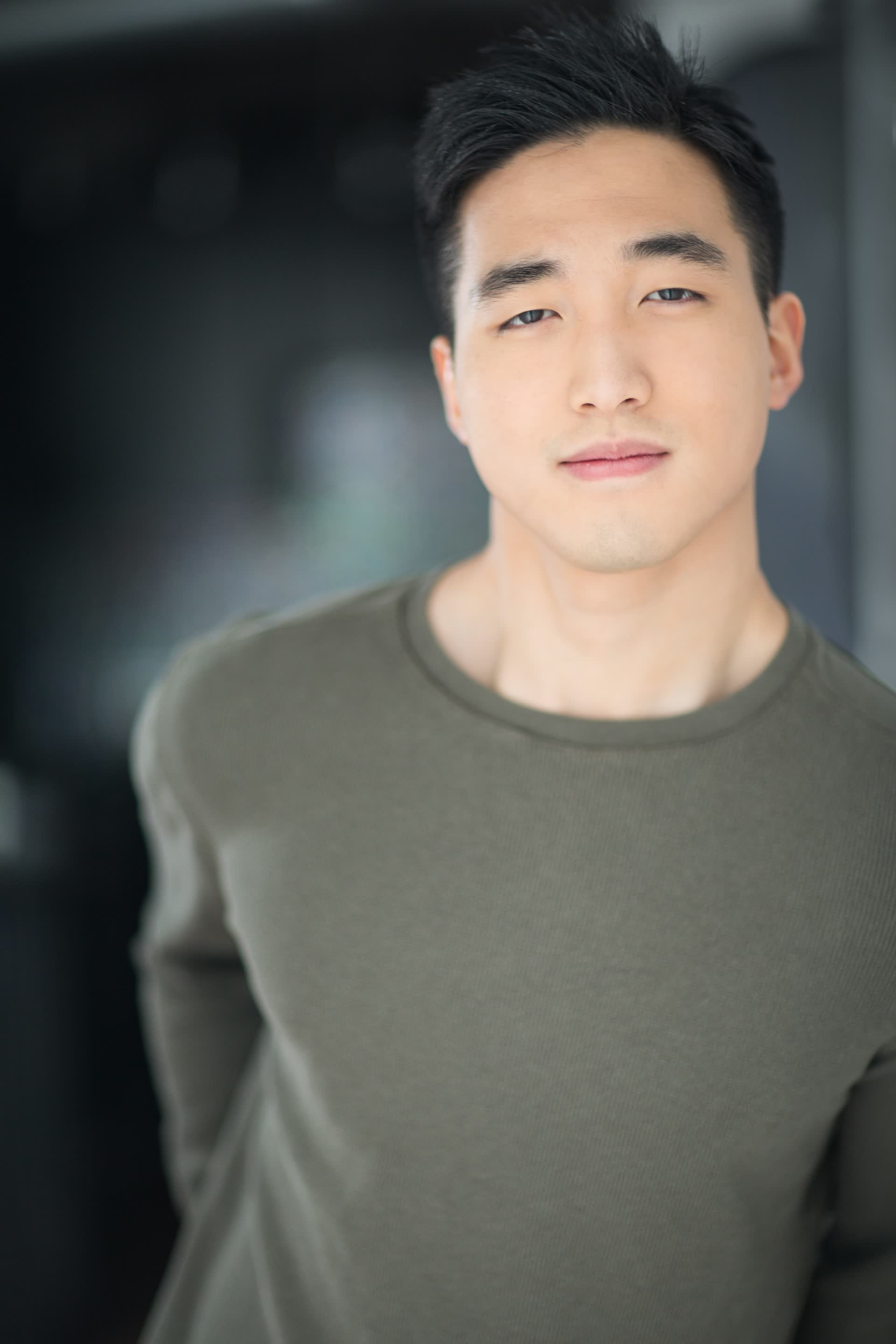 actor Scott Seol large photo