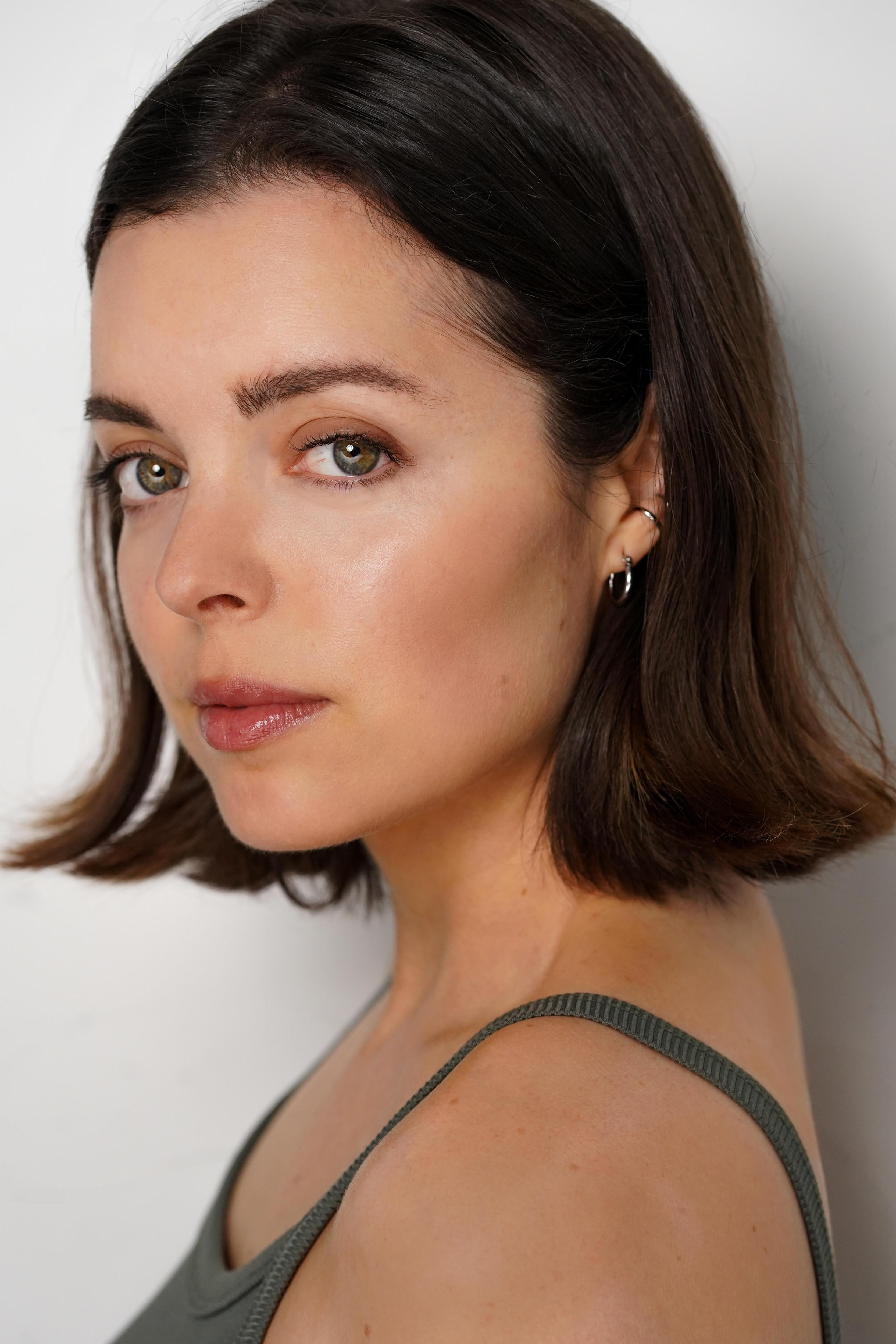 actor Alexa Najera large photo