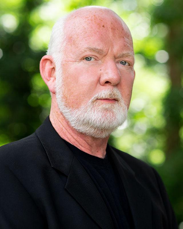 actor Moray Treadwell large photo