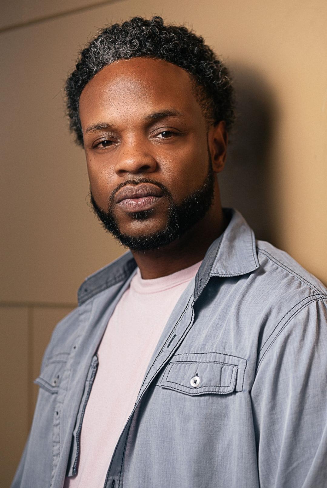 actor Tim Megginson large photo