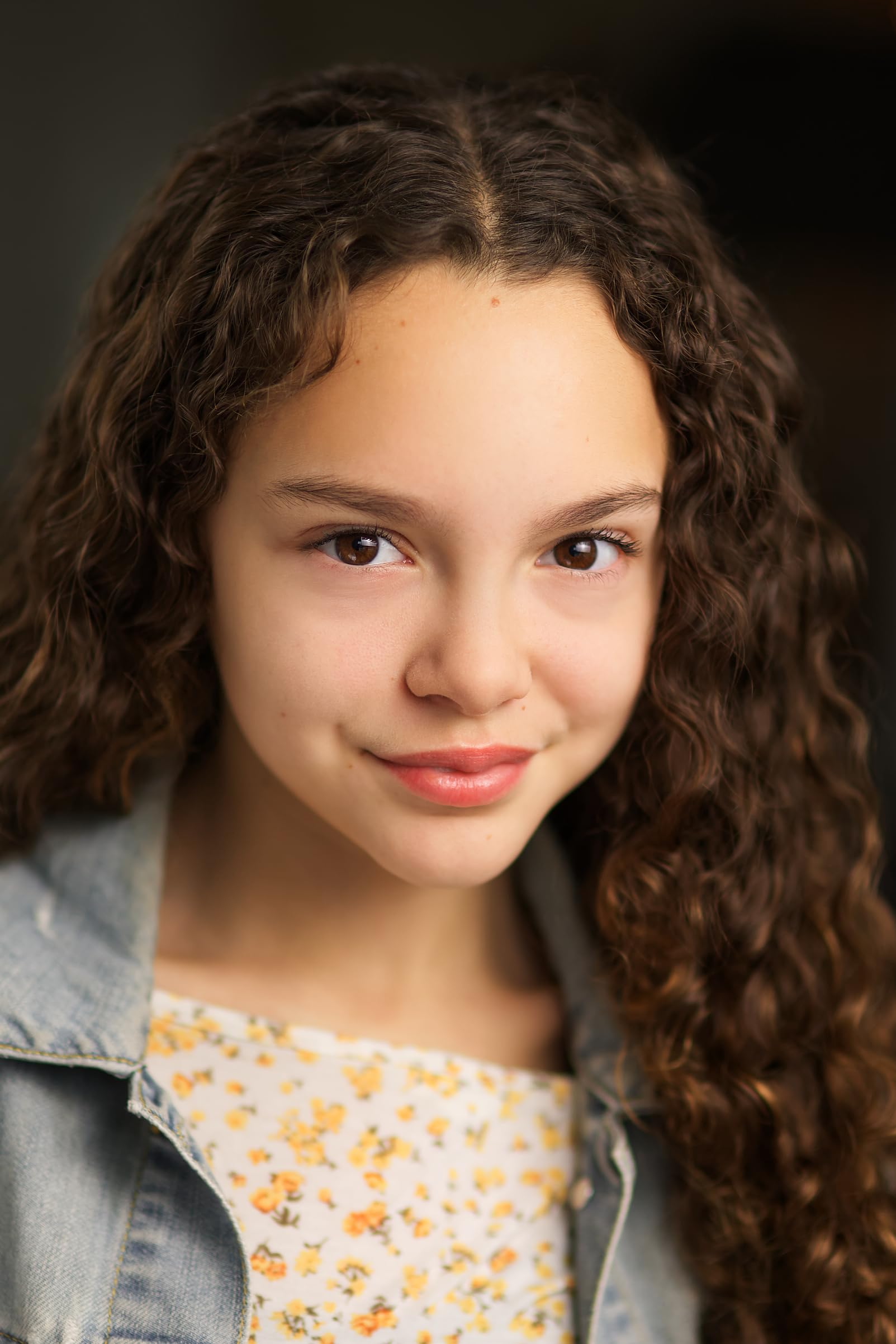 actor Sofia Irene Worsley large photo