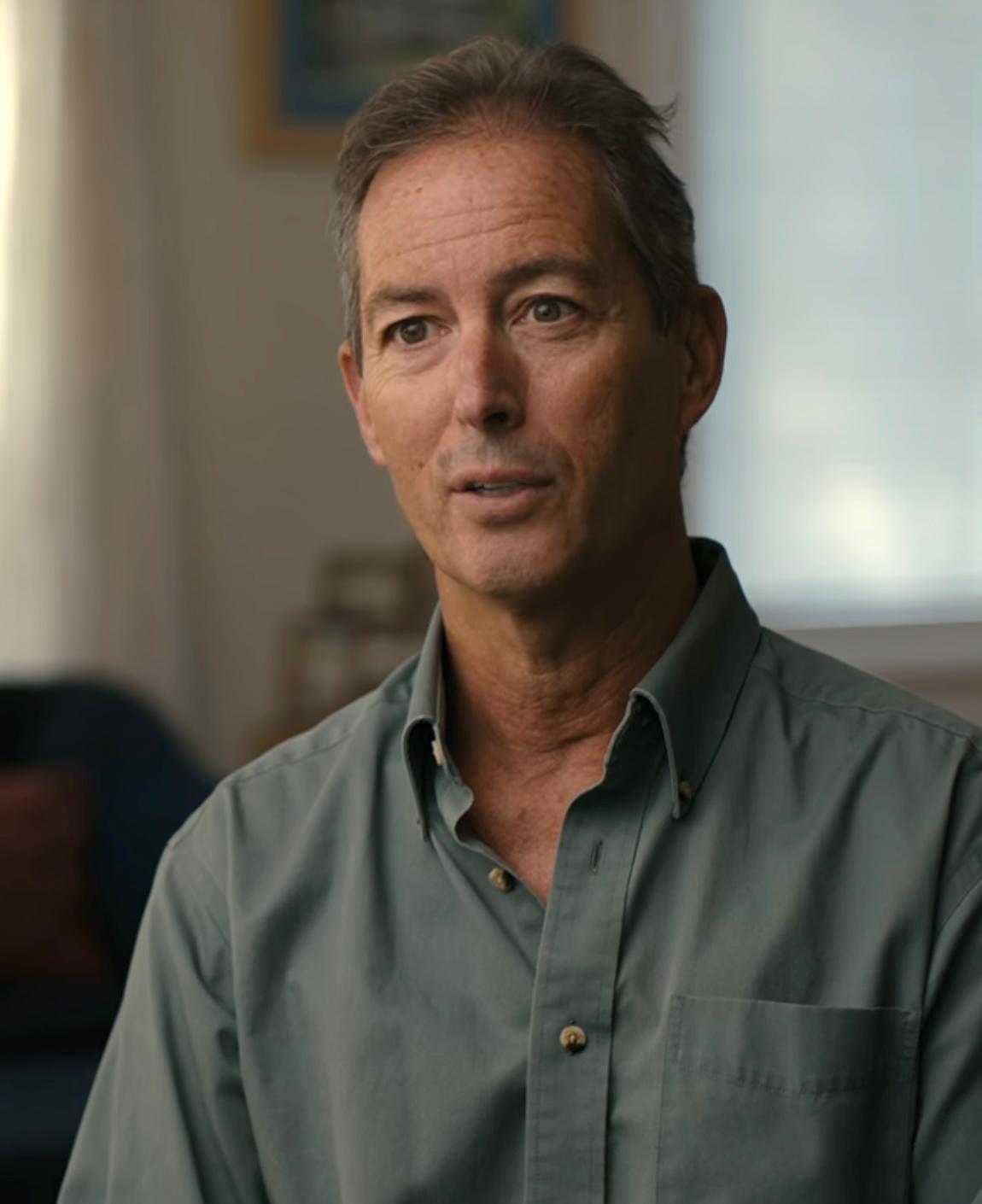 actor Doug Kennedy large photo