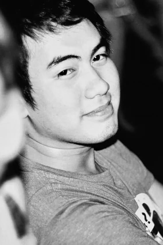 actor Paolo Manere large photo