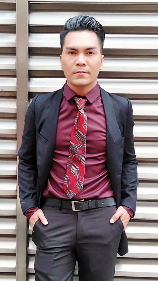 actor Francis Gaddi large photo