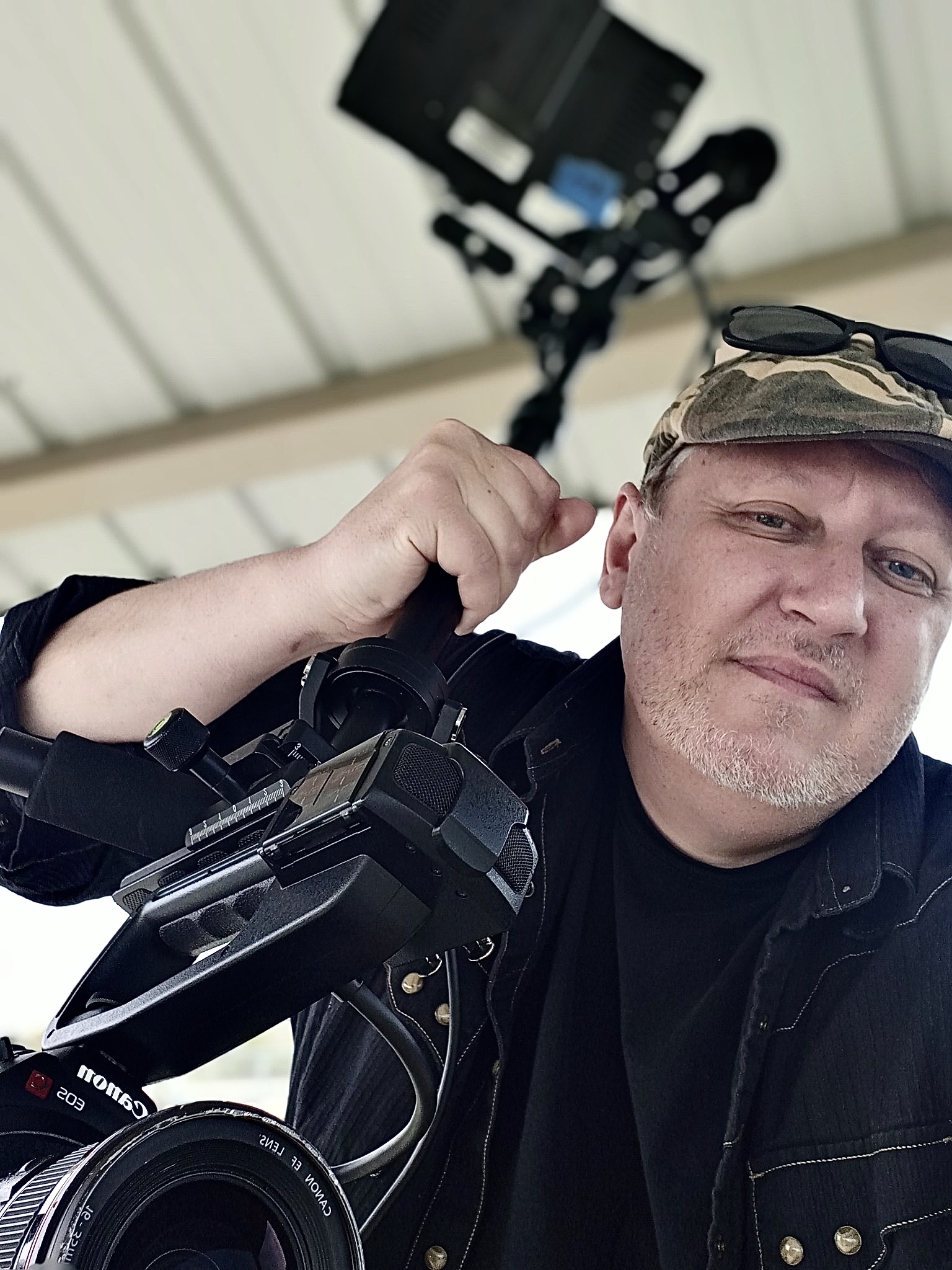 actor Artie Siegel large photo