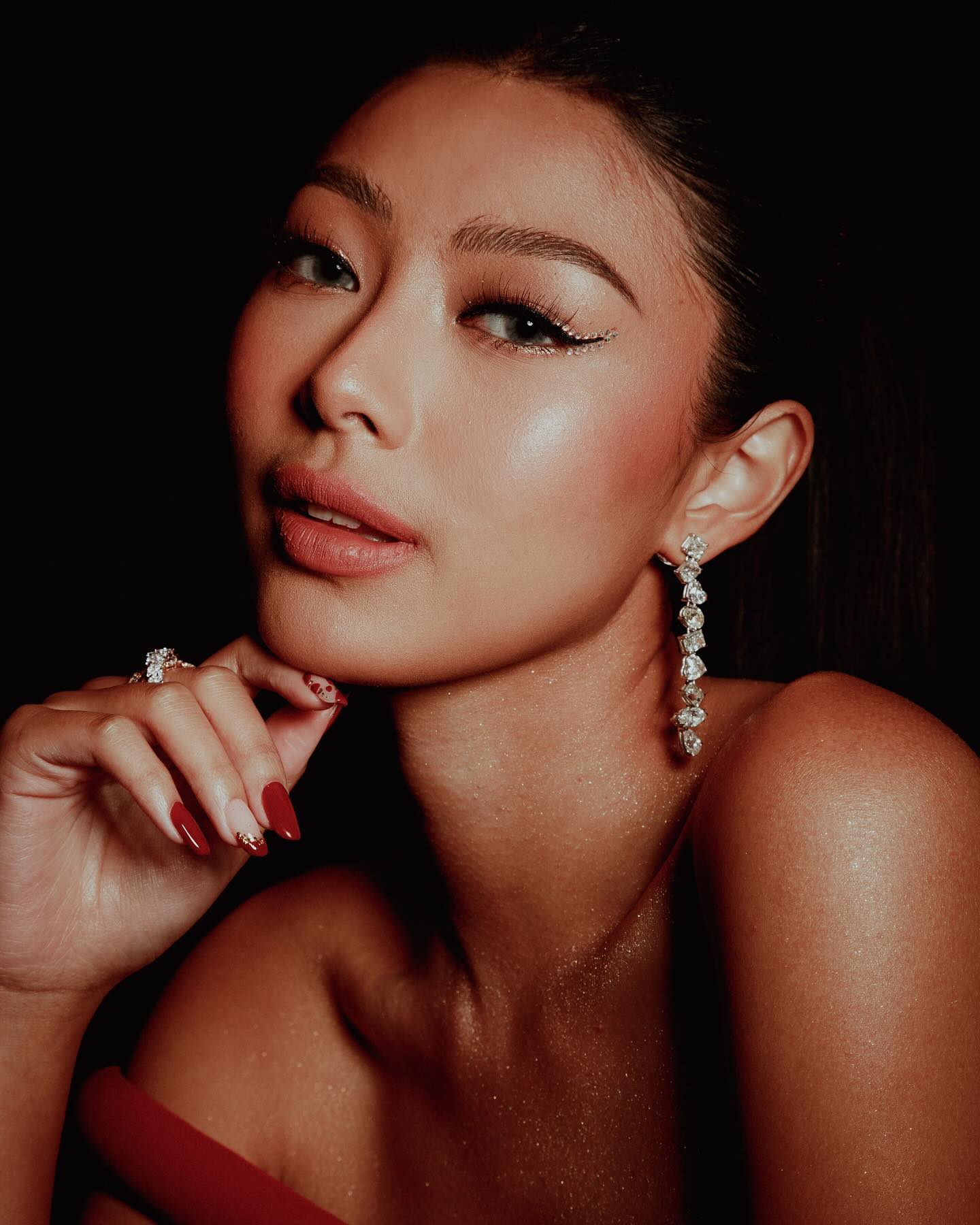 actor Angela Alonte large photo