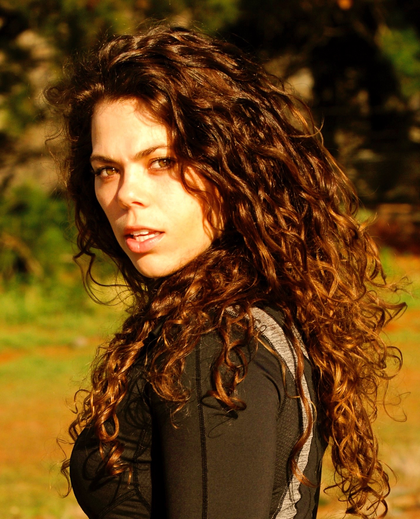 actor Gemma Weston large photo