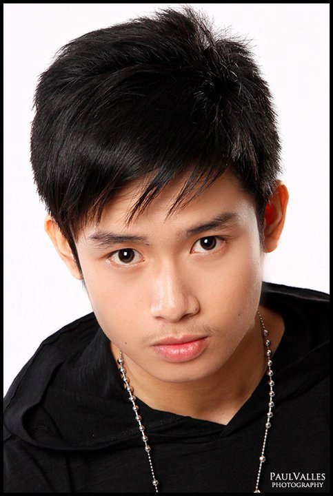 actor Vaughn Piczon large photo