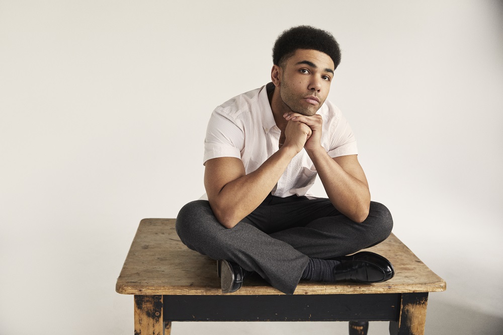 actor Levi Brown large photo