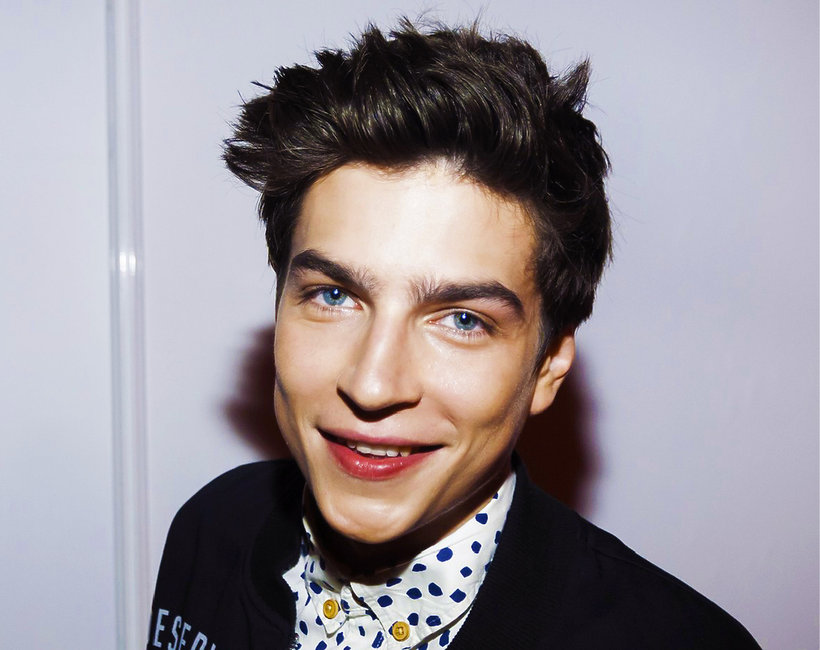 actor Nikodem Rozbicki large photo