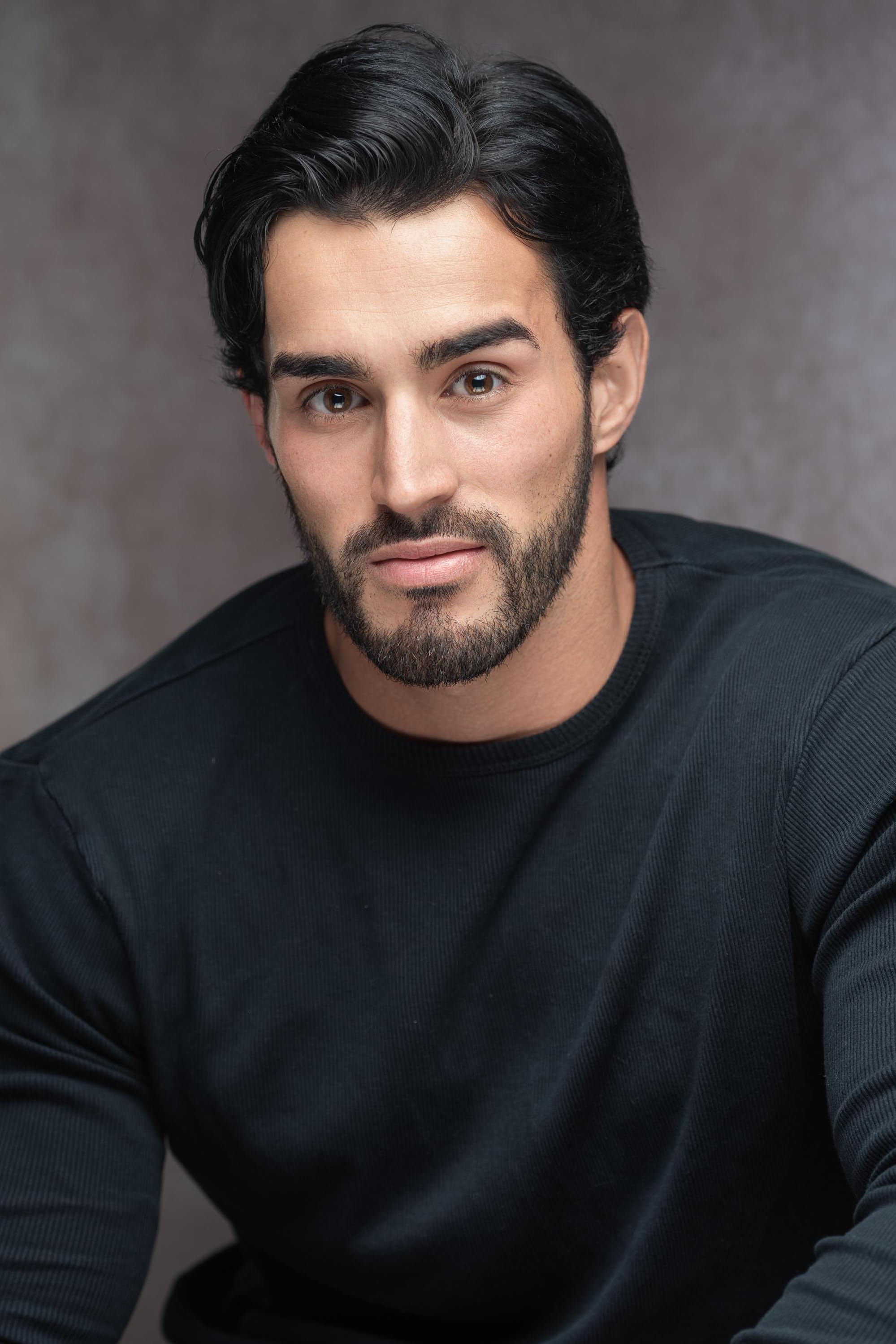 actor Andre D'Cruz large photo