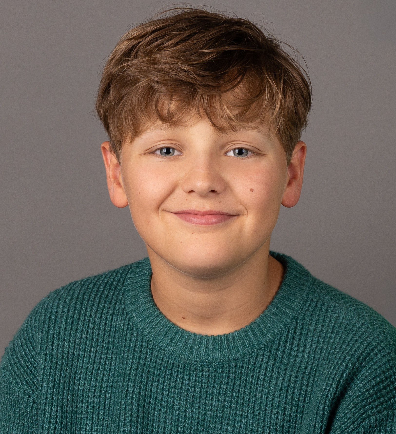 actor Luke Dietz large photo