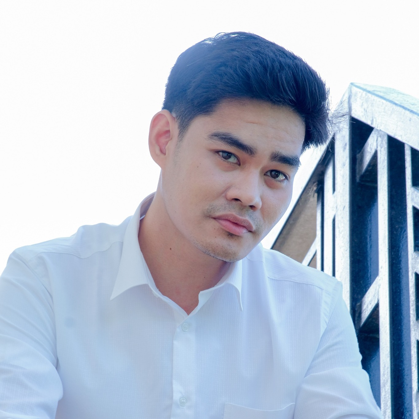 actor Justine Luzares large photo