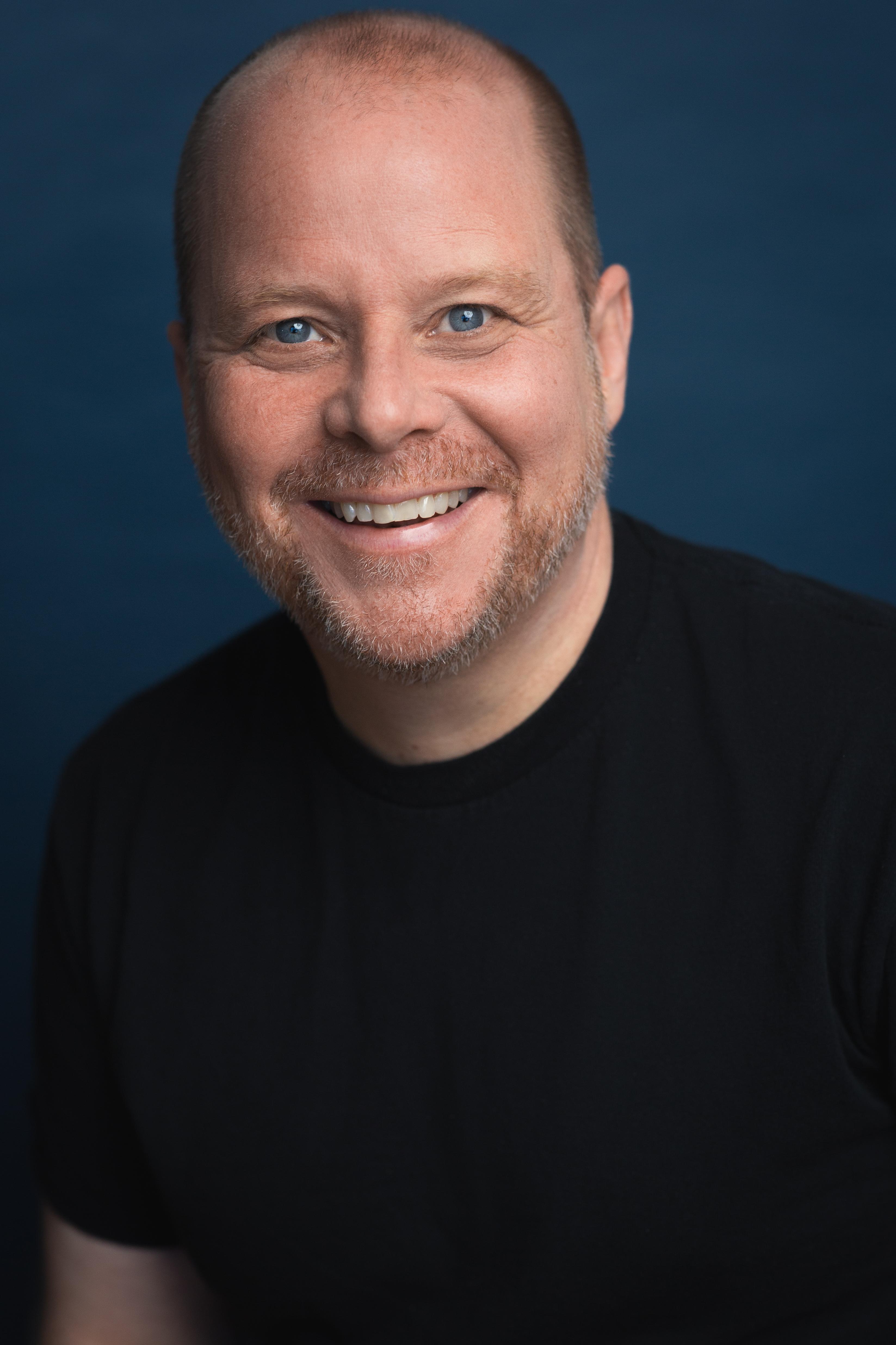 actor Todd Courson large photo