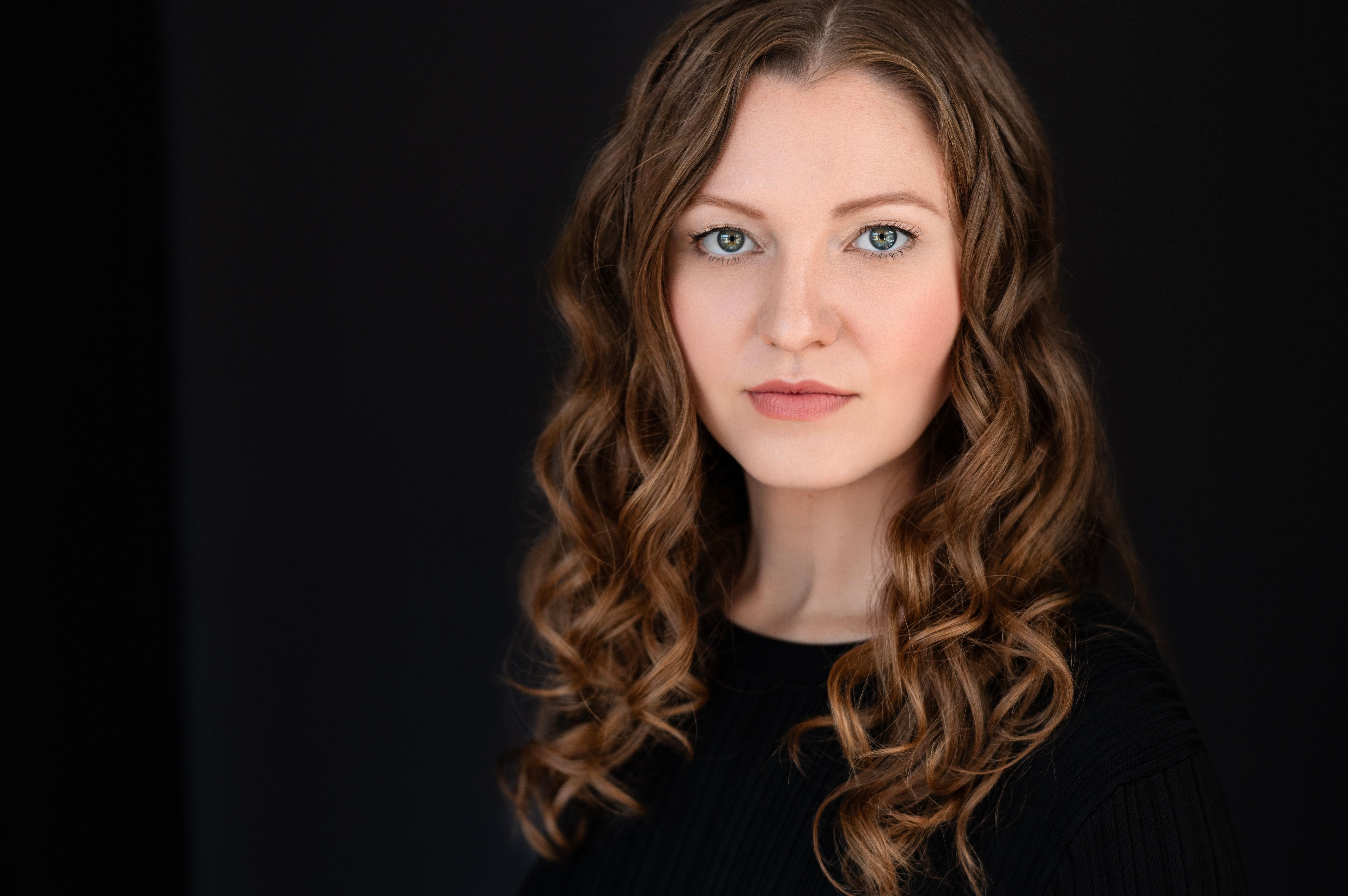 actor Molly Muse large photo