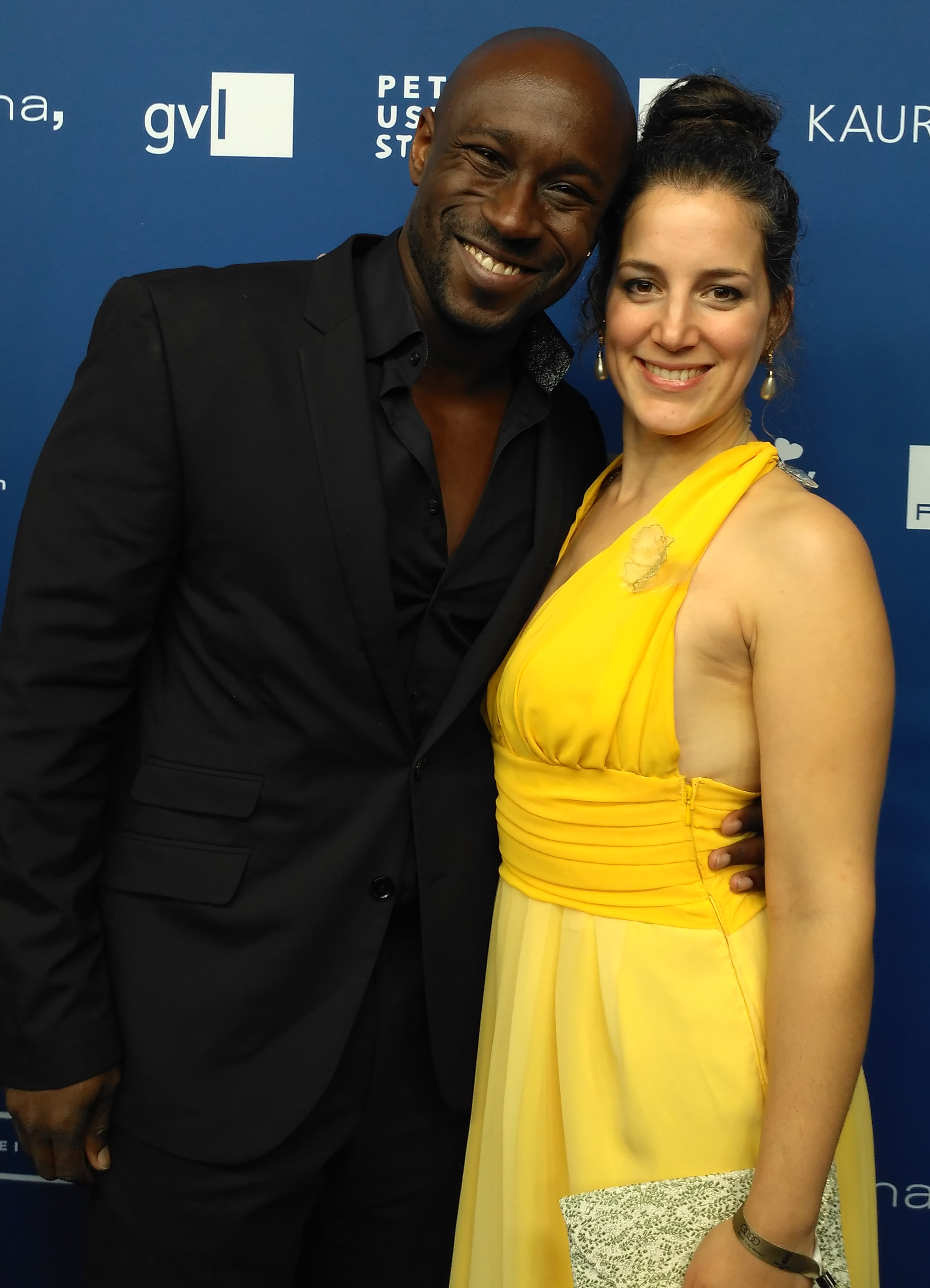 actor Simona Theoharova large photo