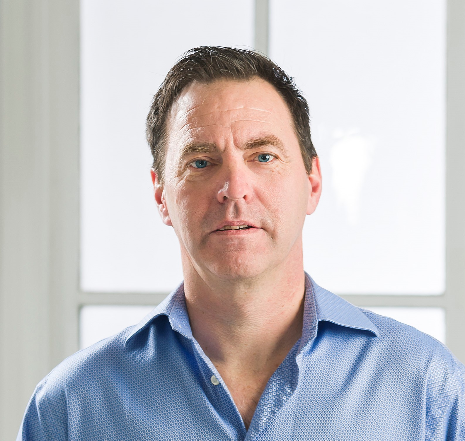 actor Dean Munchinsky large photo