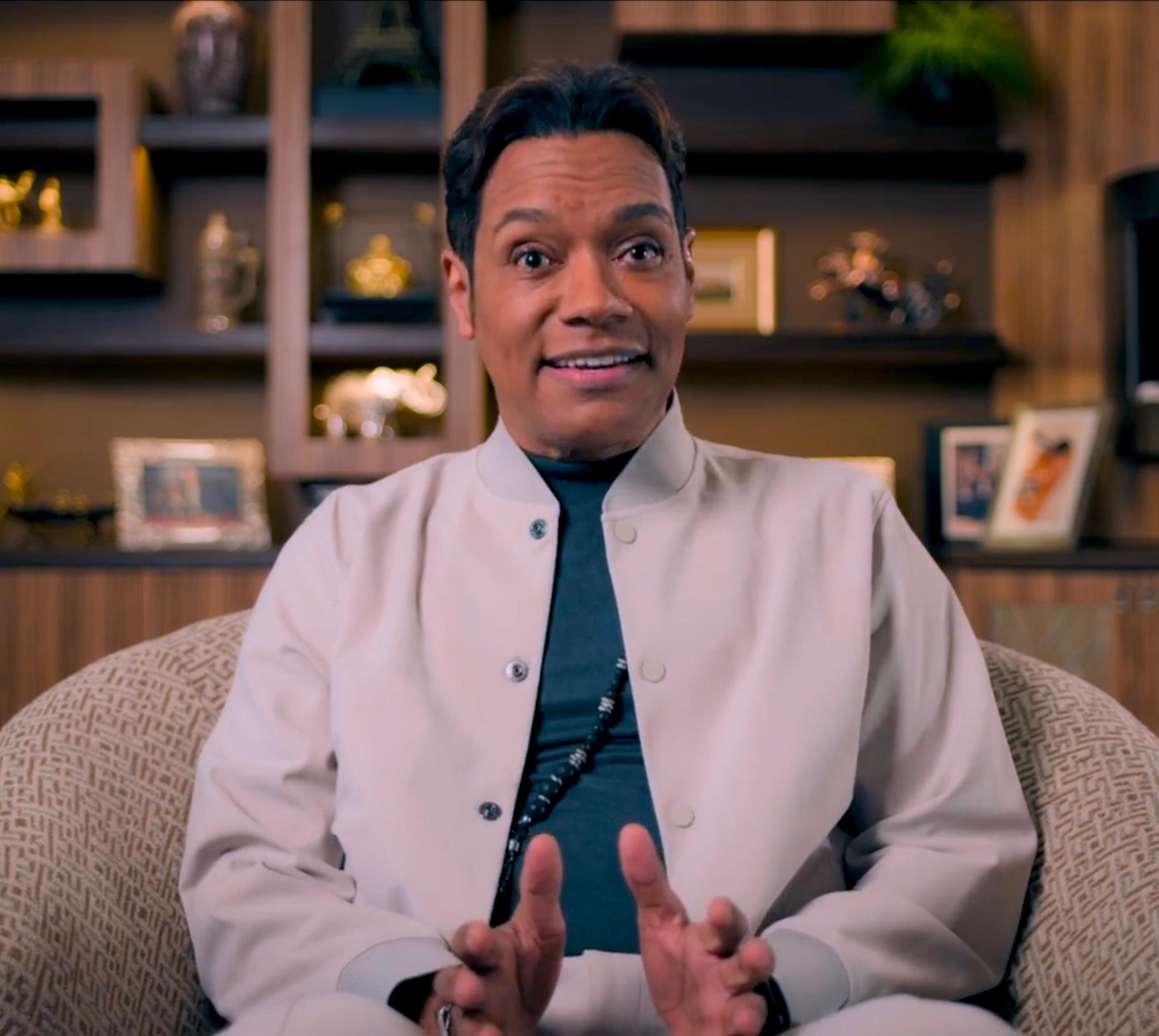 actor Dion Mial large photo