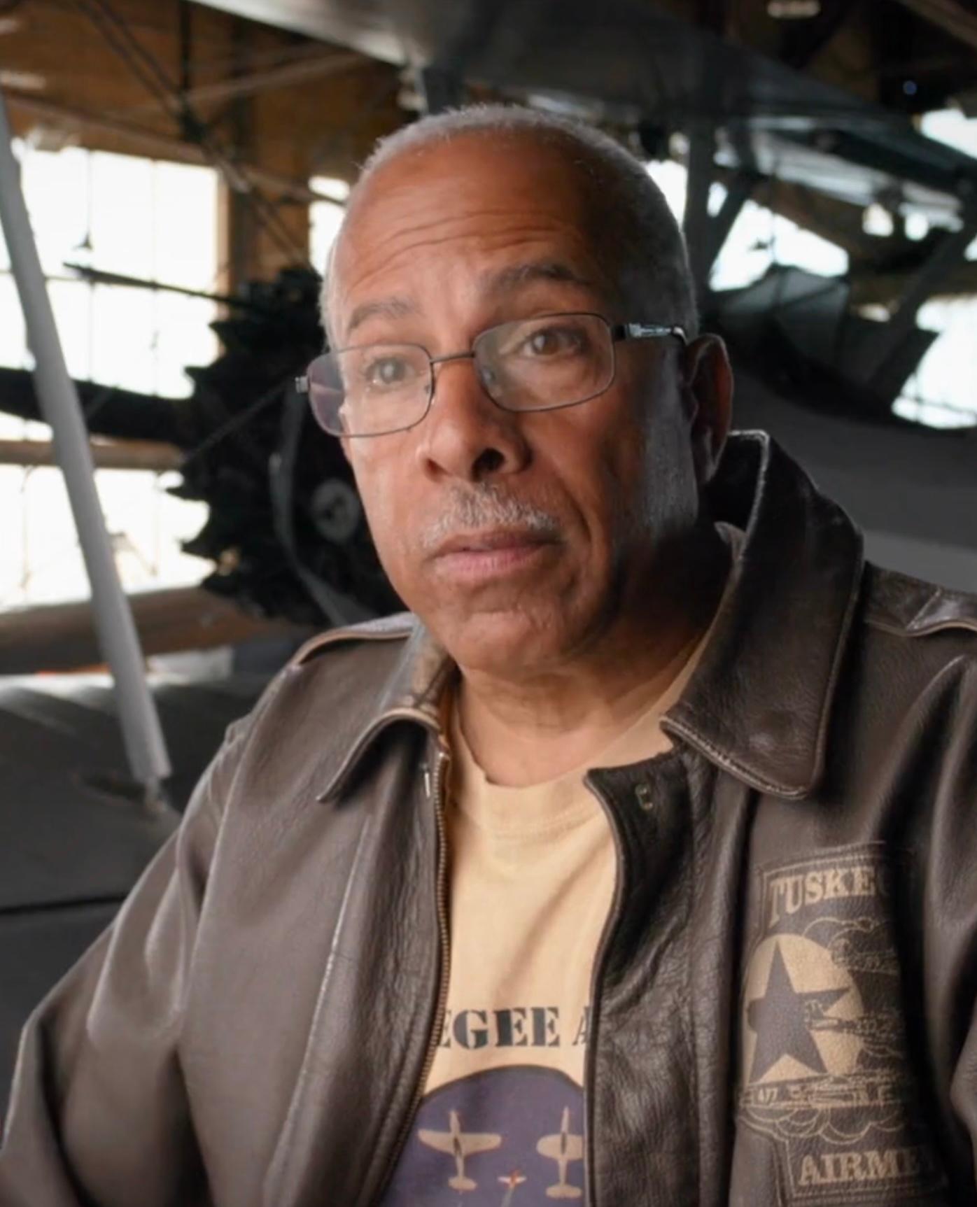 actor Brian R. Smith large photo