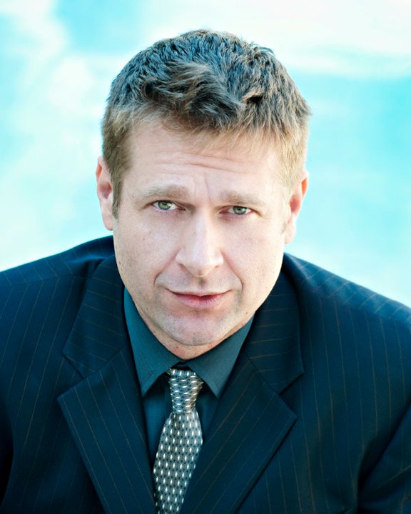 actor Adi Spektor large photo