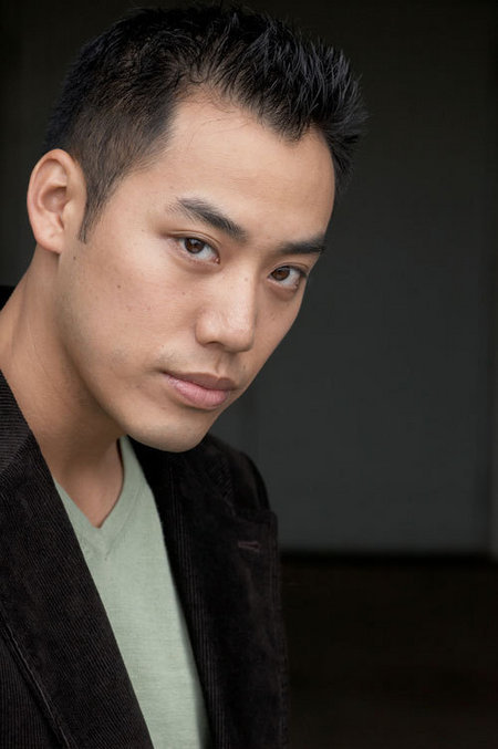 actor Jono Lee large photo