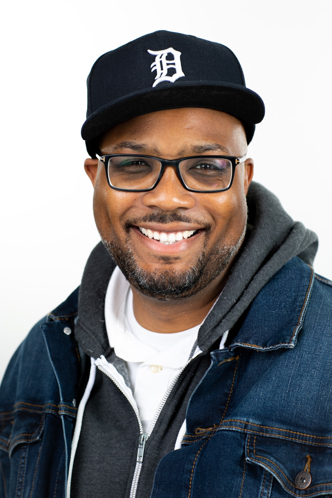 actor Ronald Elliott Jr. large photo