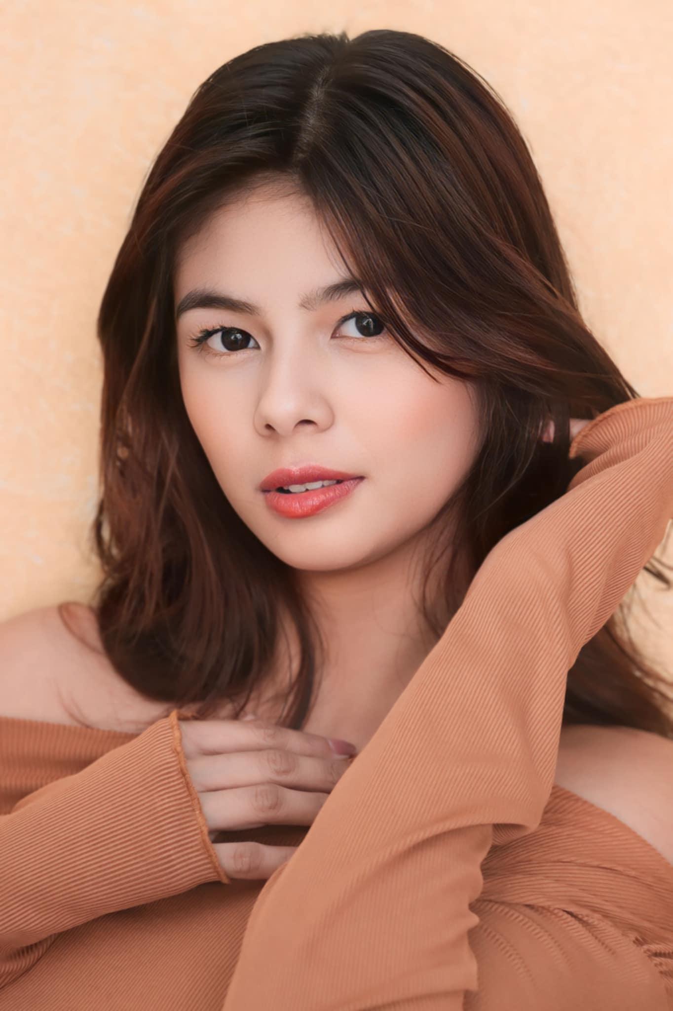 actor Ashley Lopez large photo