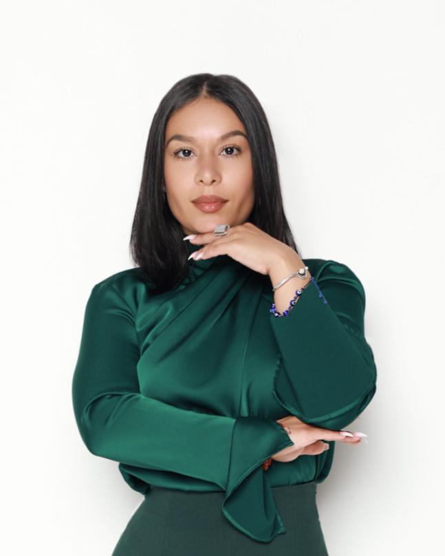 actor Scarlin Hernandez large photo