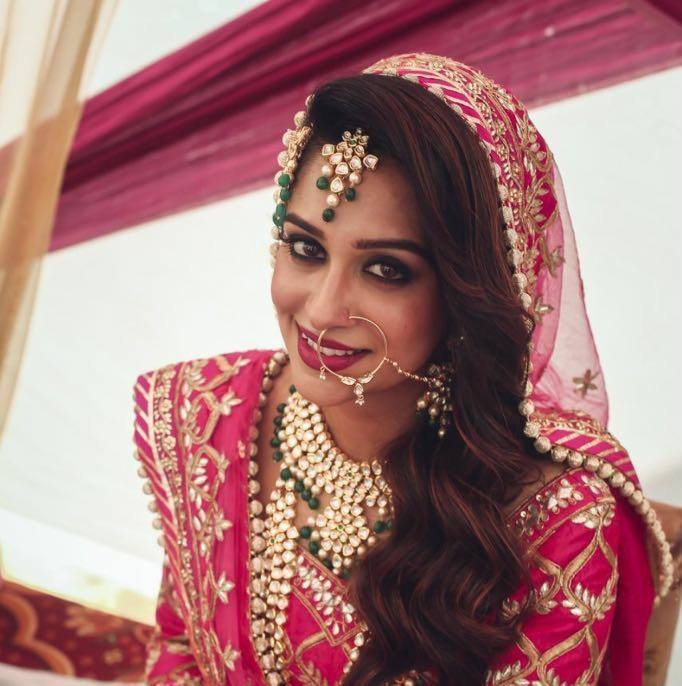 actor Dipika Kakar large photo