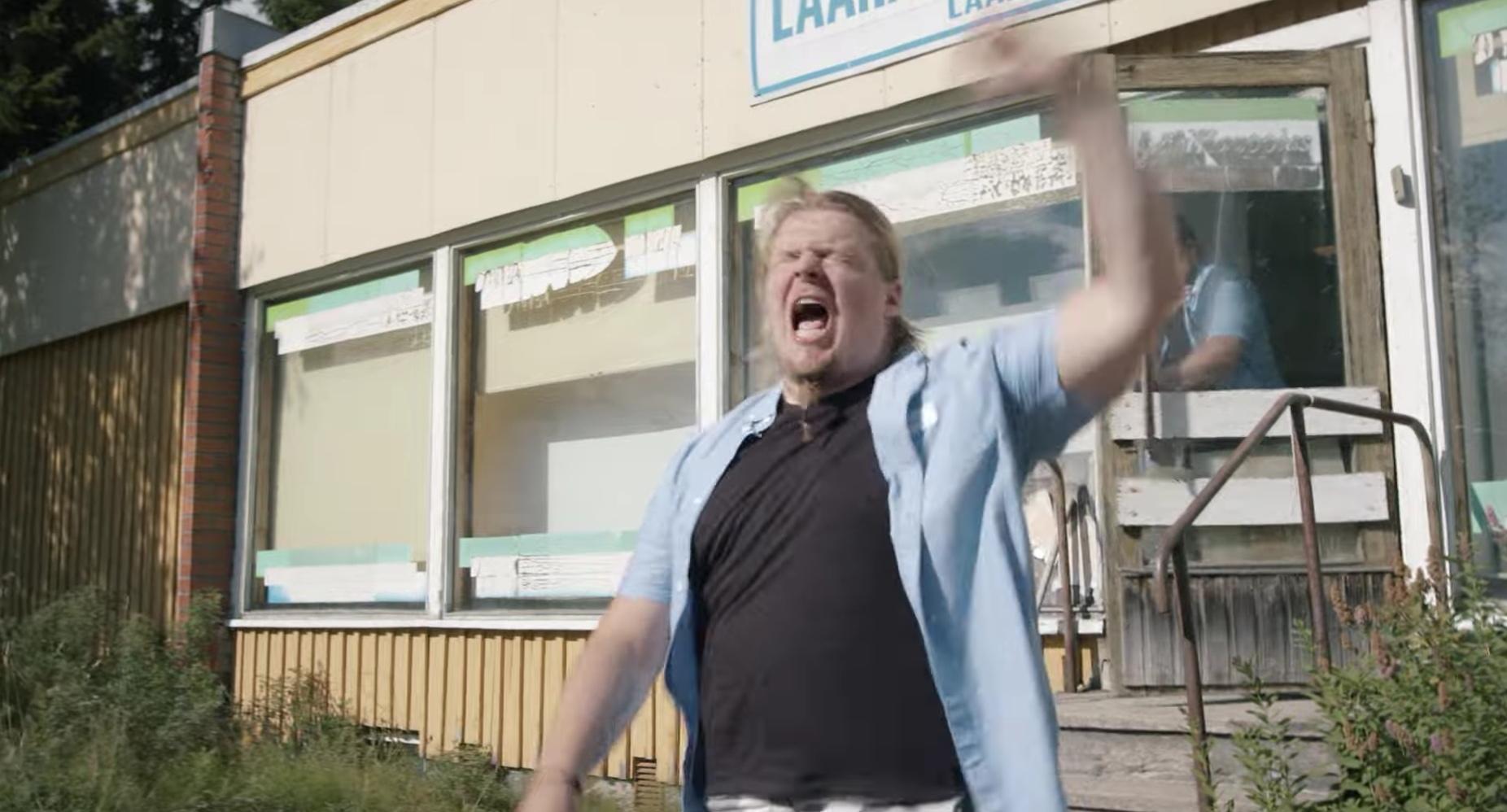 actor Ari Savonen large photo