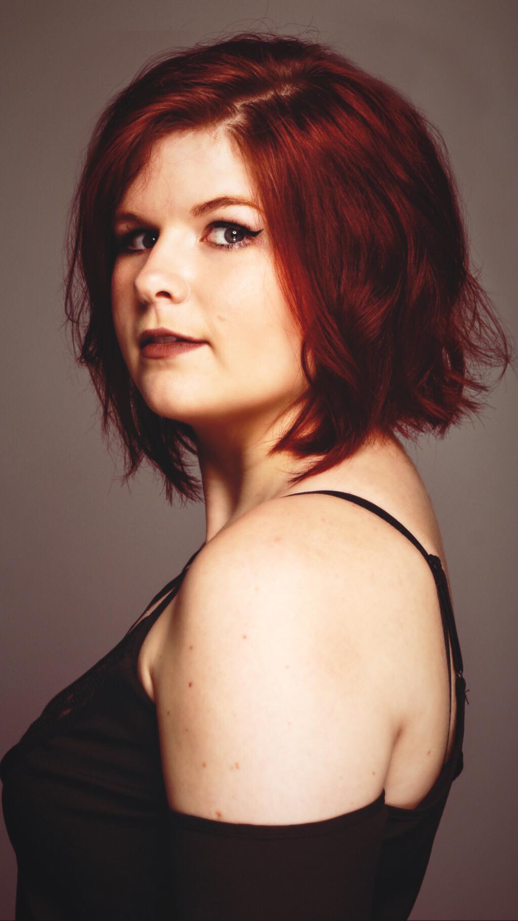 actor Anna Dainton large photo