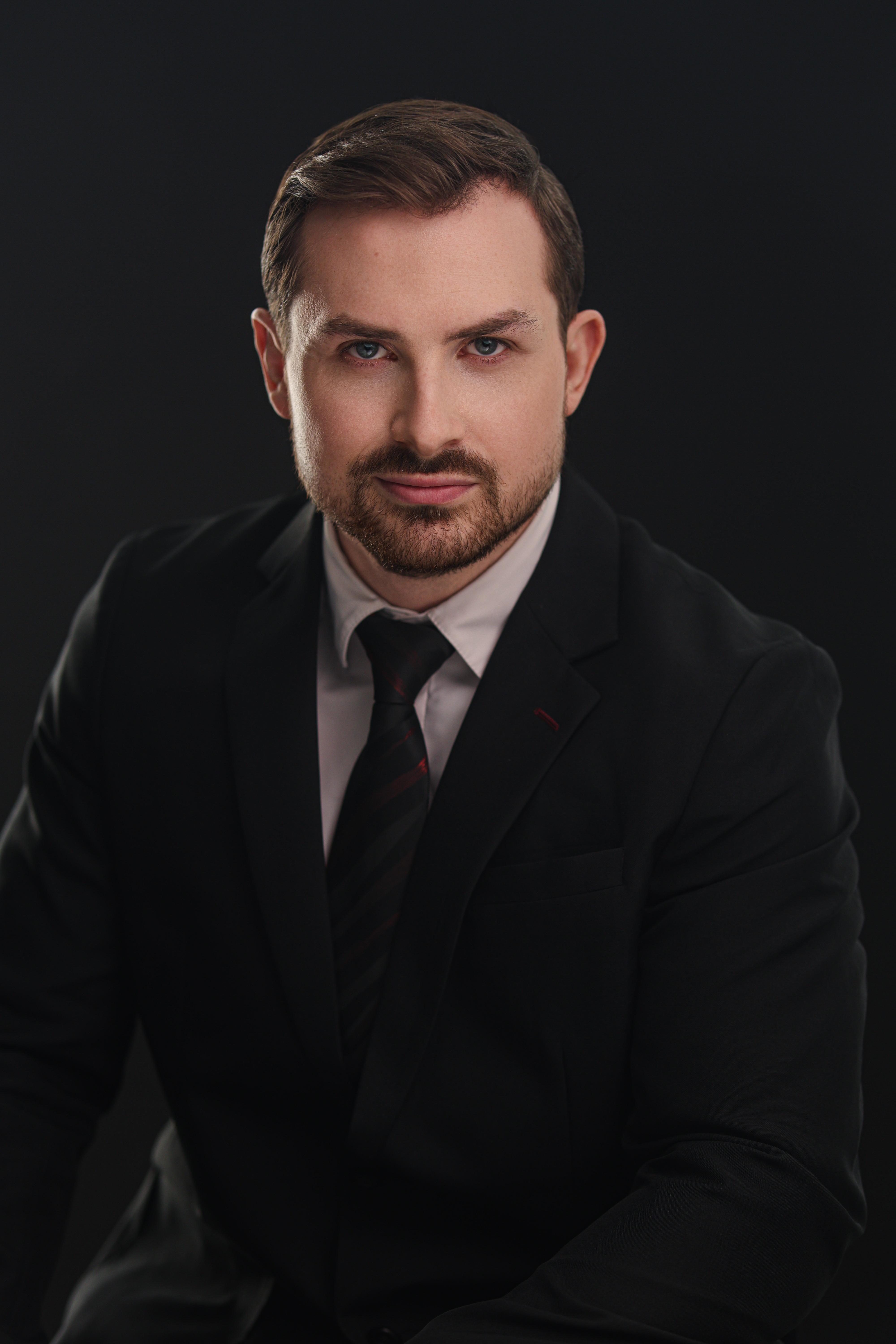 actor Joseph Mckerricher large photo