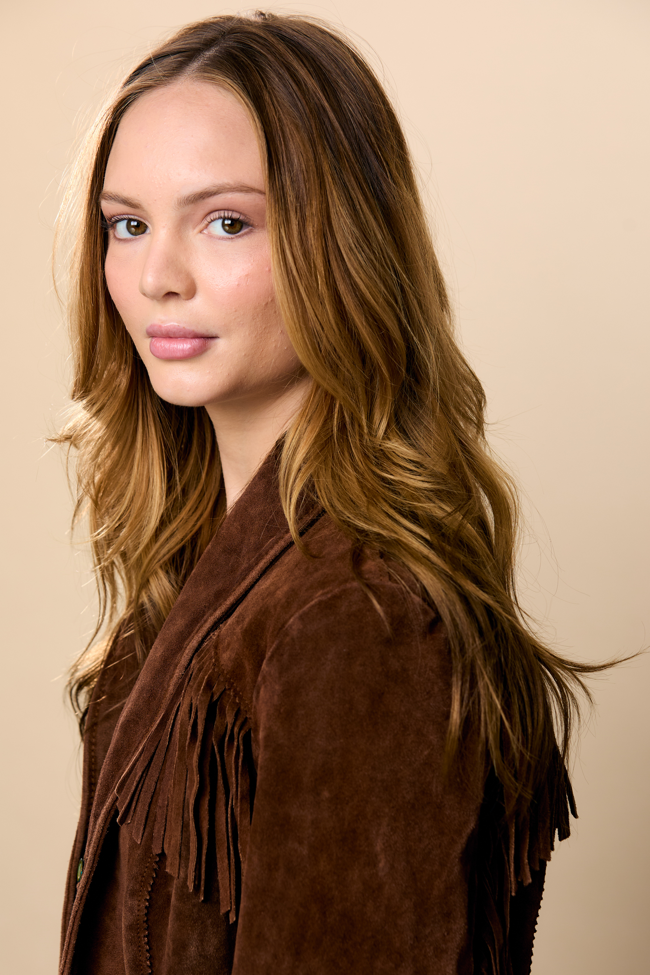 actor Maya Kowalski large photo