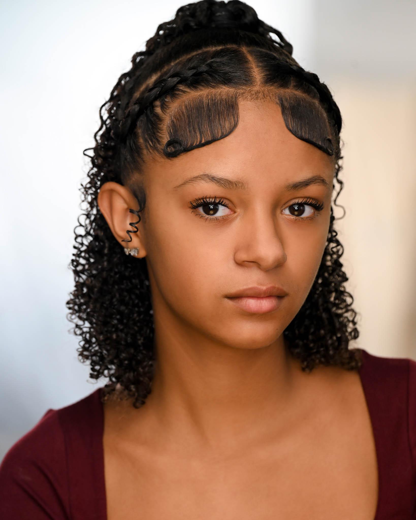 actor Tara-Binta Collins large photo