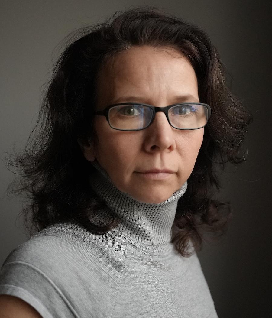 actor Kim Carr large photo