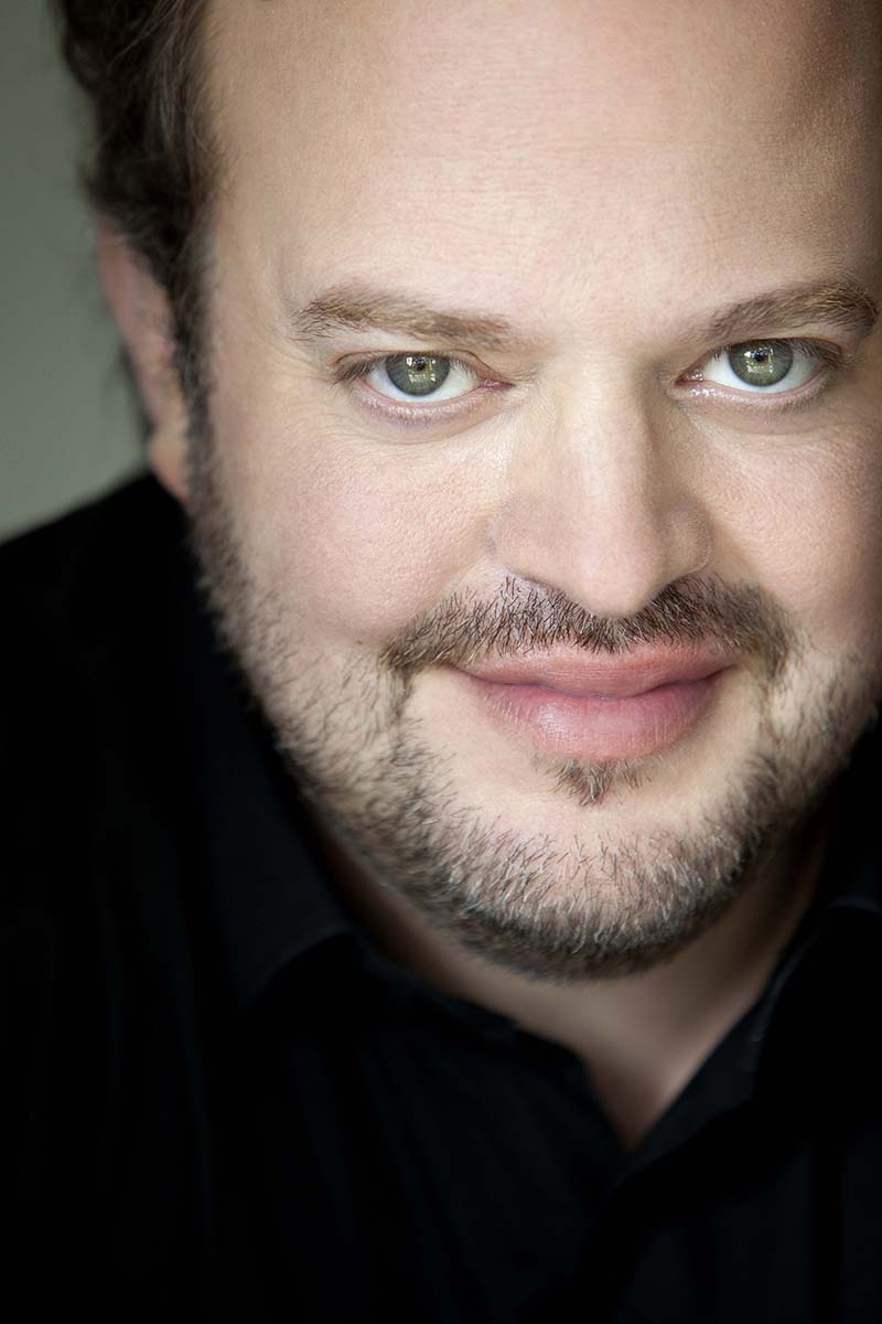 actor Olivier Aubin large photo