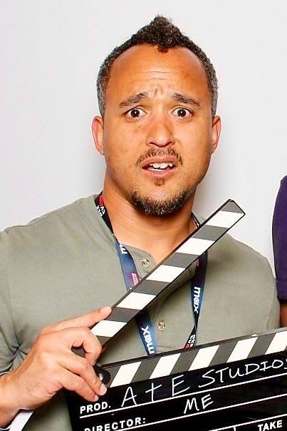 actor Derrick D. Edmond large photo