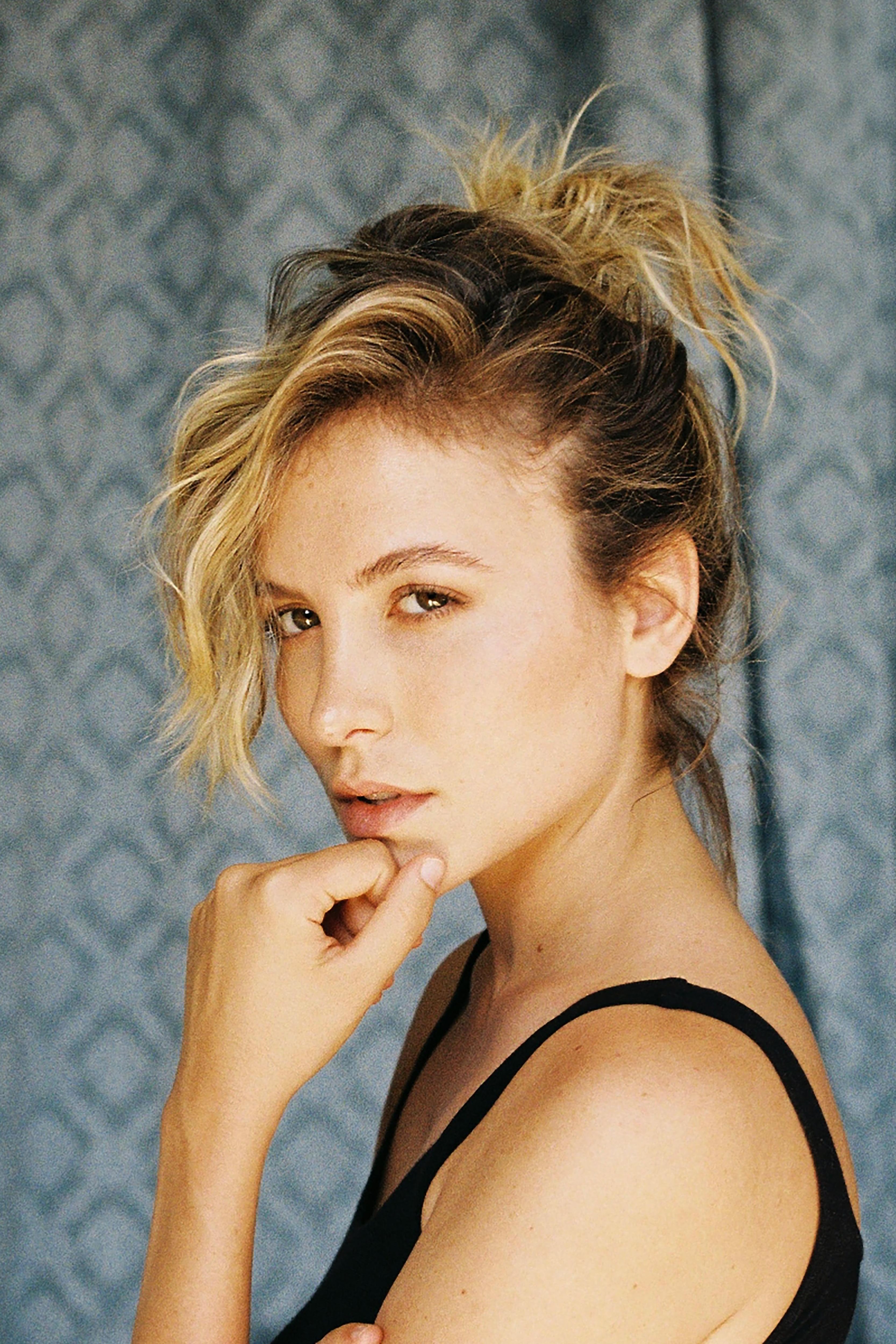 actor Noemi Brando large photo