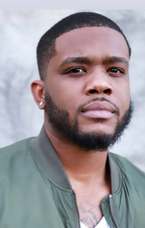 actor Davone Swain large photo