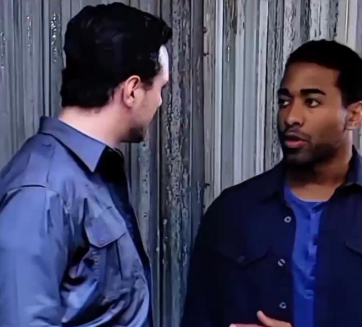 actor Emmanuel Jalbert large photo