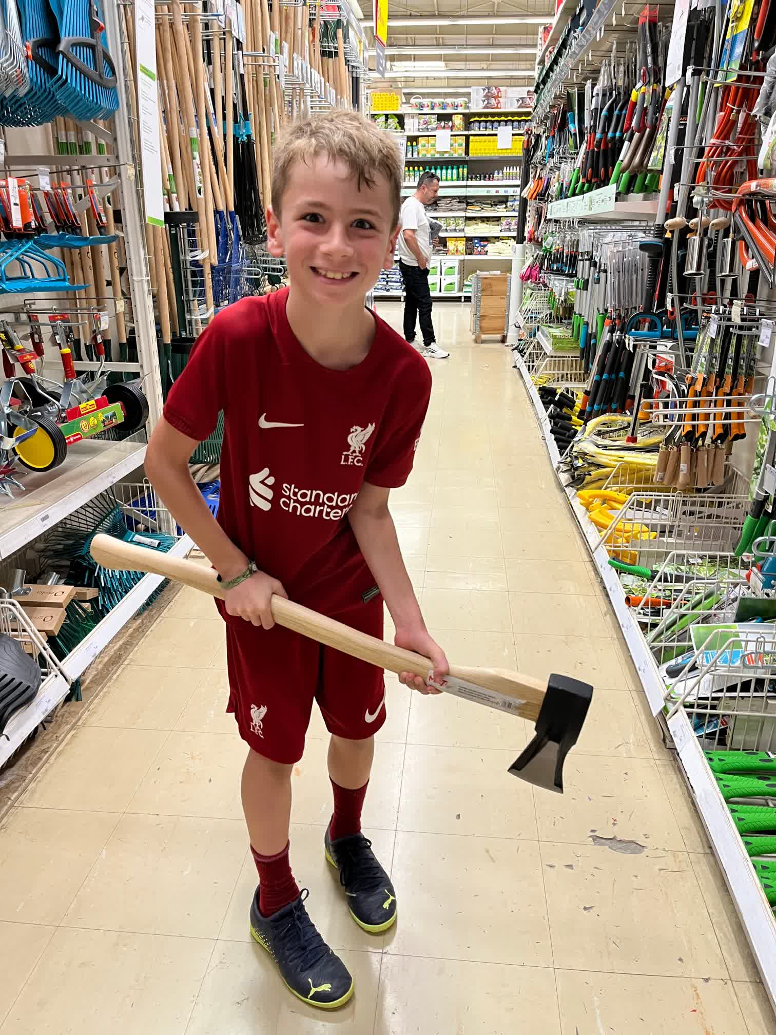 actor Nick O'Neill large photo