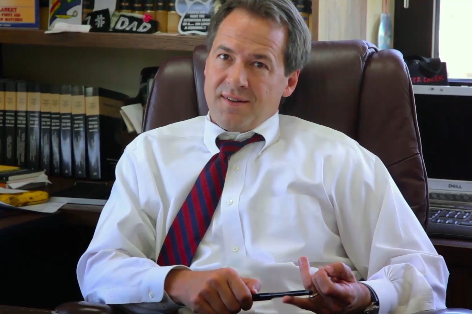 actor Steve Bullock large photo