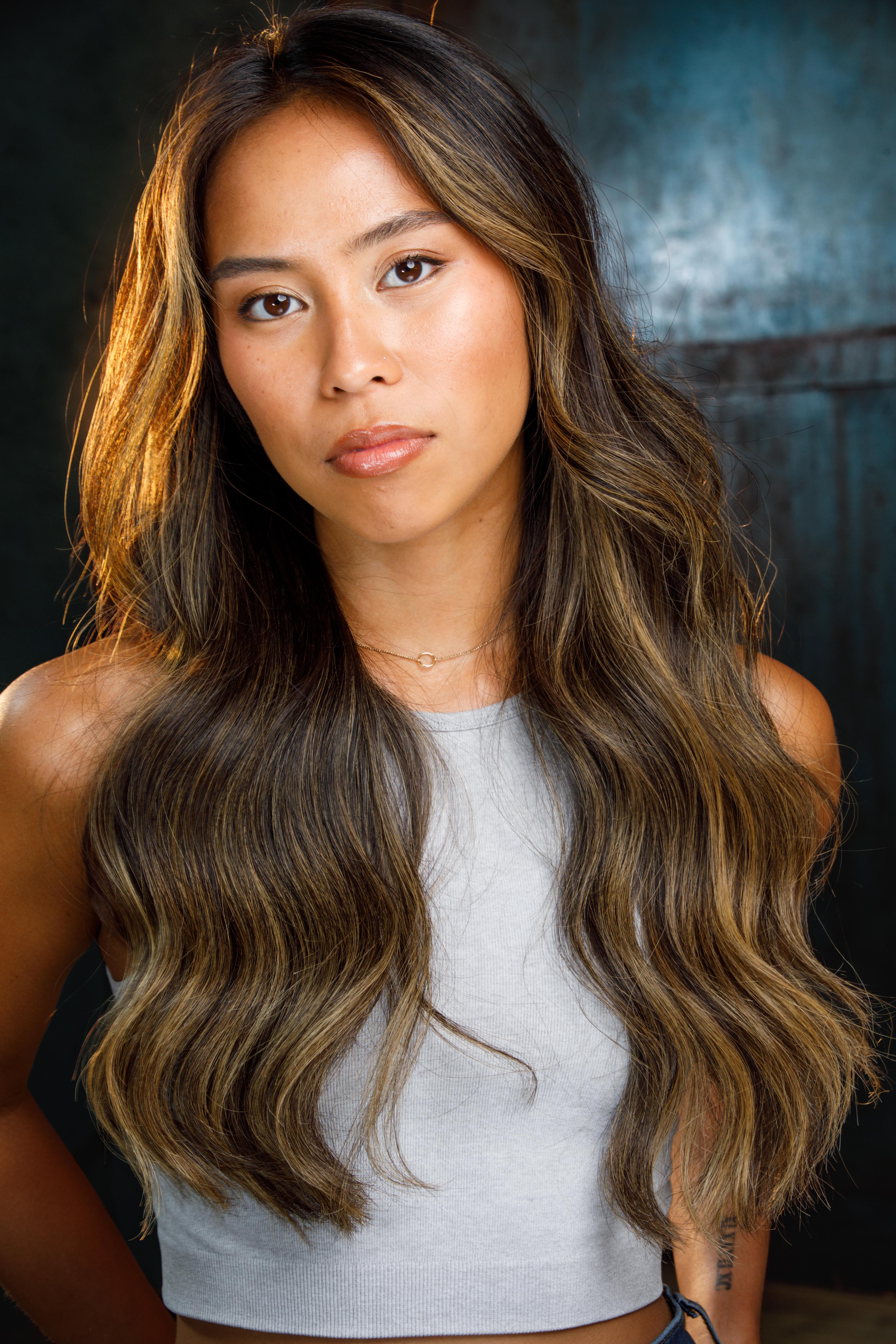 actor Abigail Villanueva large photo