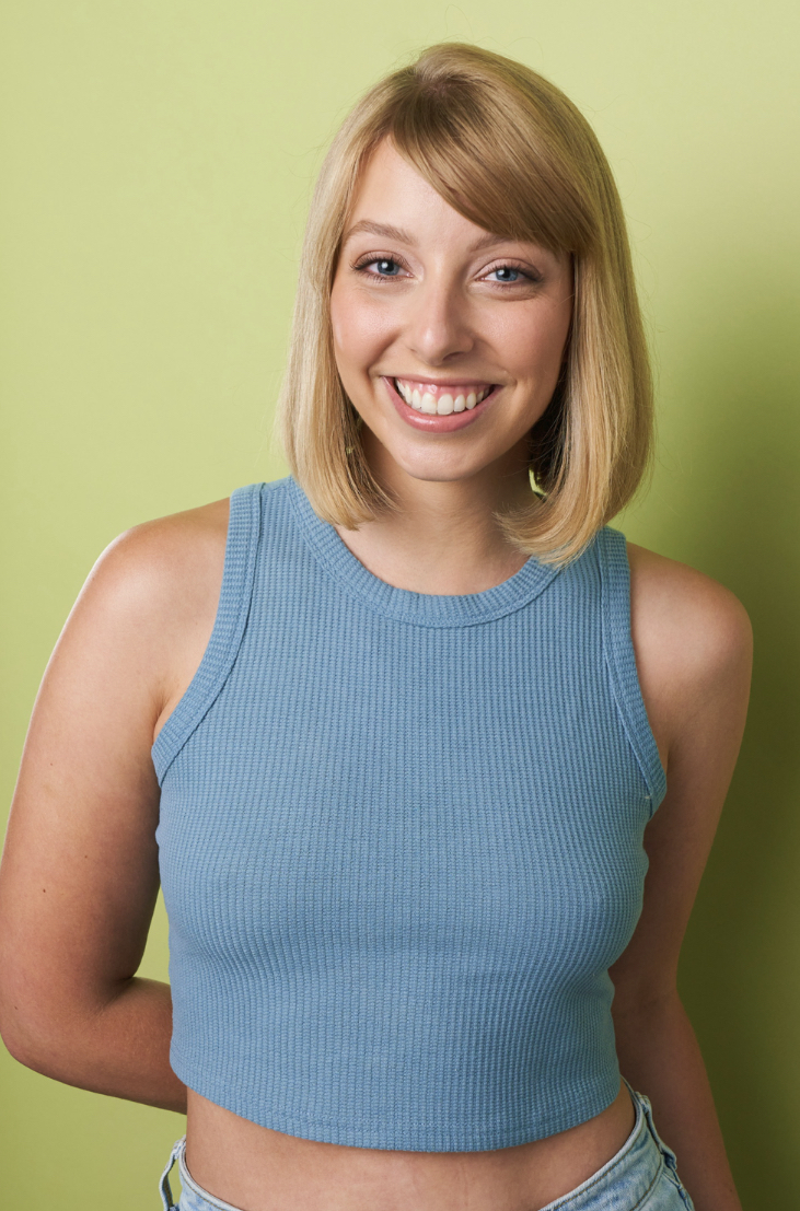 actor Rachel Victoria Moore large photo