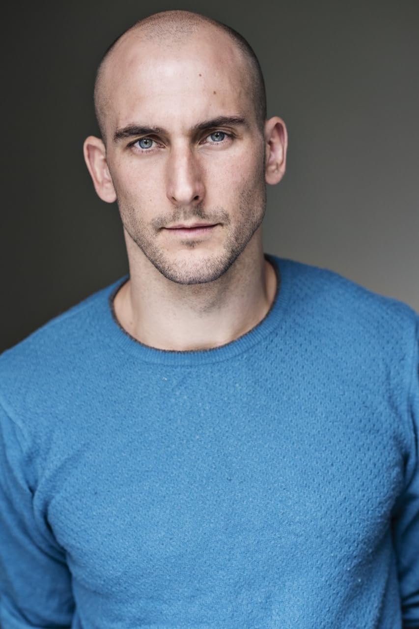 actor Tom Colley large photo